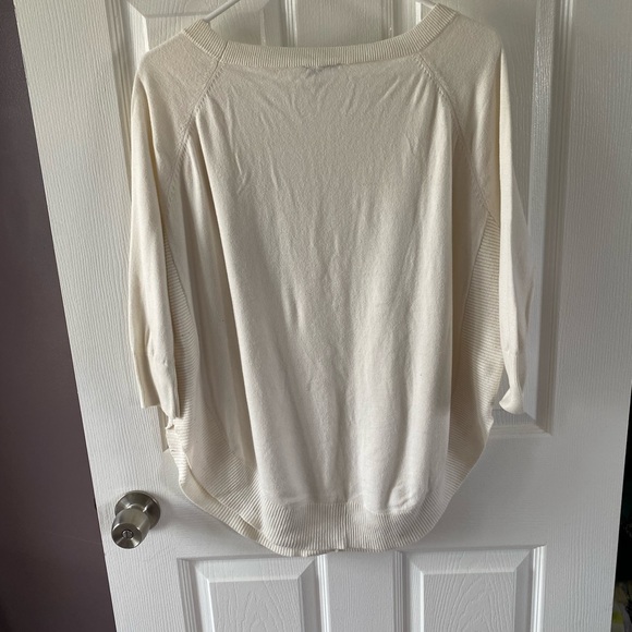 Express off white sweater 3/4 length sleeve size S - Picture 5 of 5